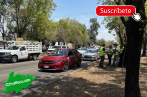 Automovilista de origen peruano vuelca en Lázaro Cárdenas